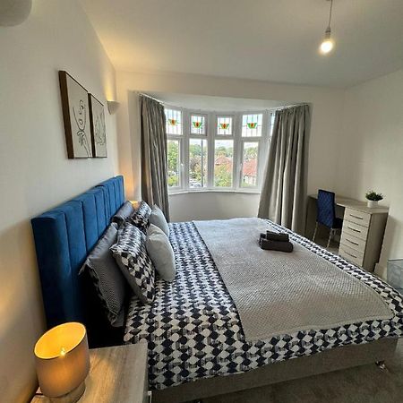 Smart Guest Rooms Fast Access To Central London Via Piccadilly Line New Southgate Dış mekan fotoğraf