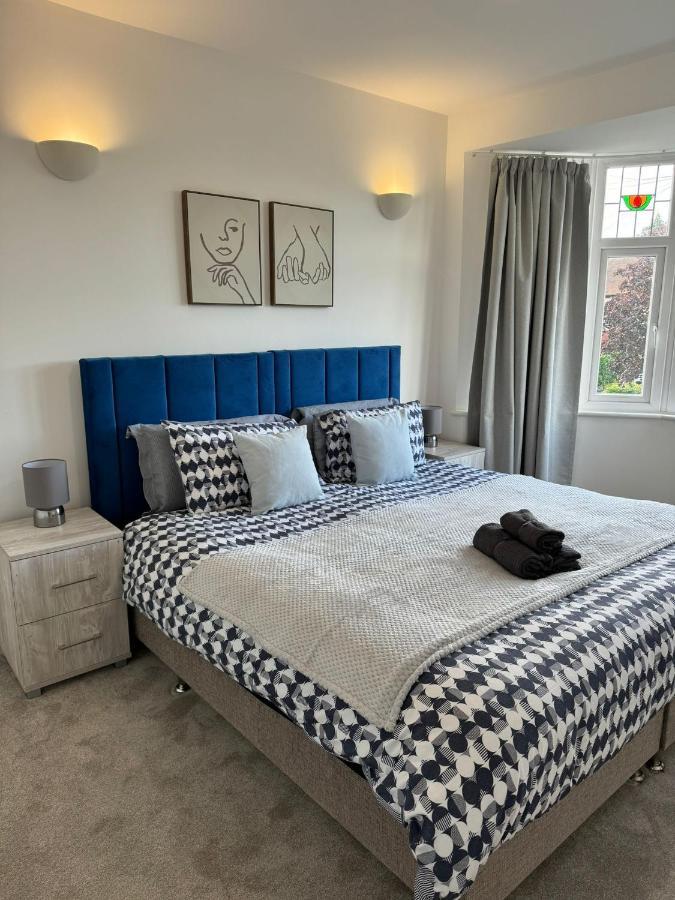 Smart Guest Rooms Fast Access To Central London Via Piccadilly Line New Southgate Dış mekan fotoğraf